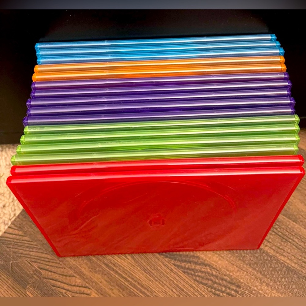 🔆 CD Case Holders